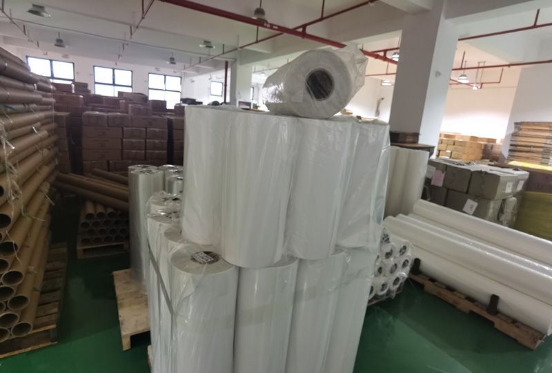 原來(lái)熱熔膠槍還有這個(gè)妙用，門(mén)把上涂點(diǎn)熱熔膠，真是方便又省事